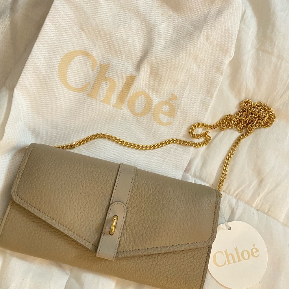 Chloe Crossbody bag (wallet chain)